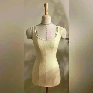 Scoop Stretch Ribbed Shaping Tank Top | Size XS/S | Yellow Color